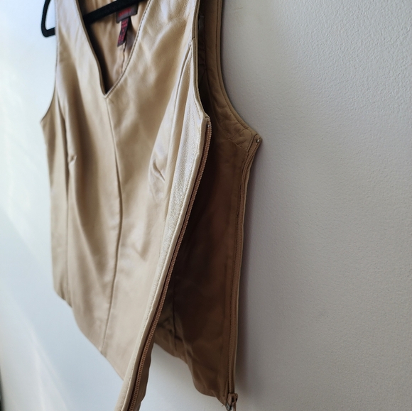 Vintage leather top/vest - Picture 3 of 12
